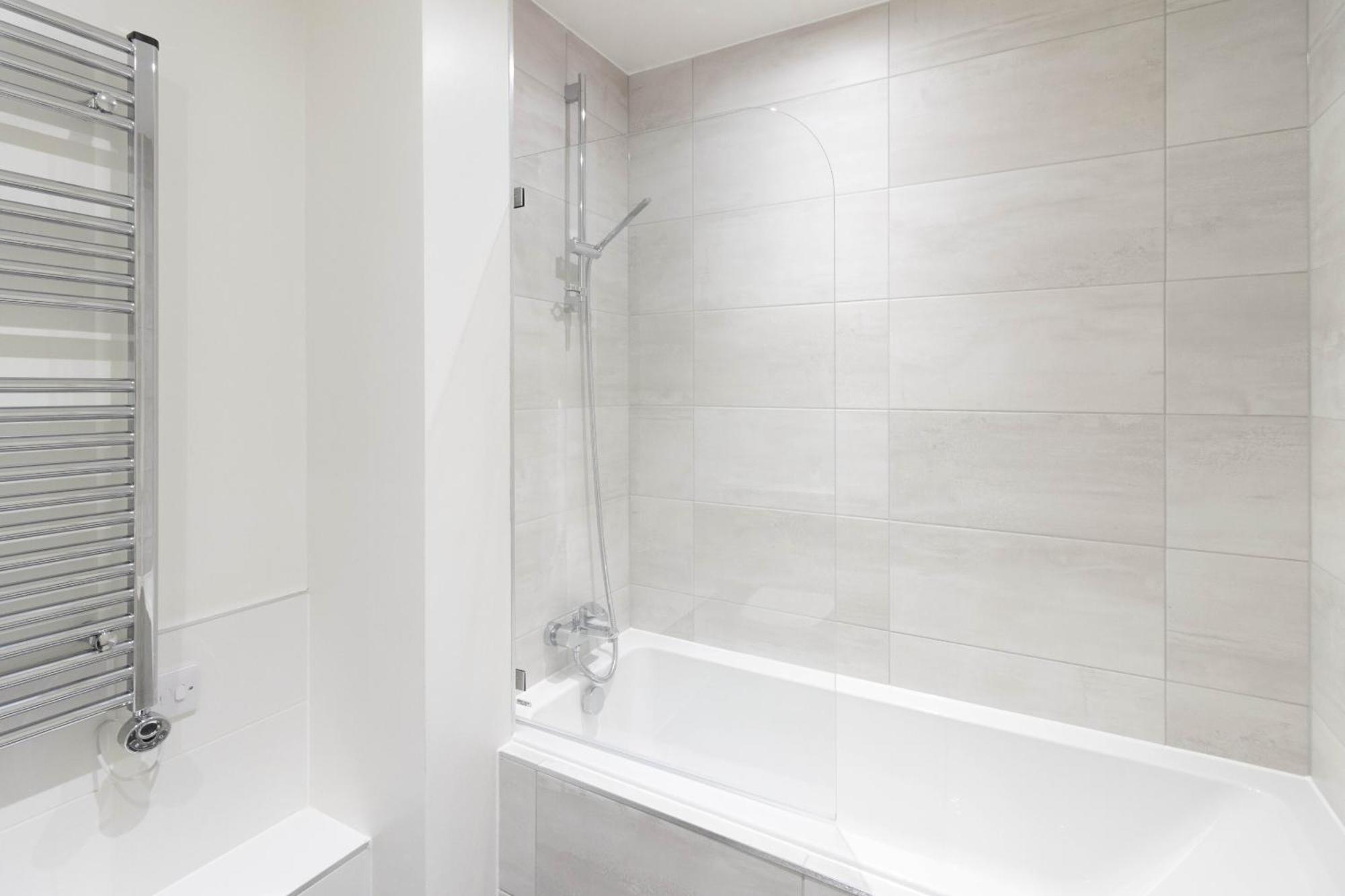 Linacre 1&2 - One And Two Bed Flat Behind The Cathedral With Free Parking And Fast Wifi Lejlighed Exeter Værelse billede