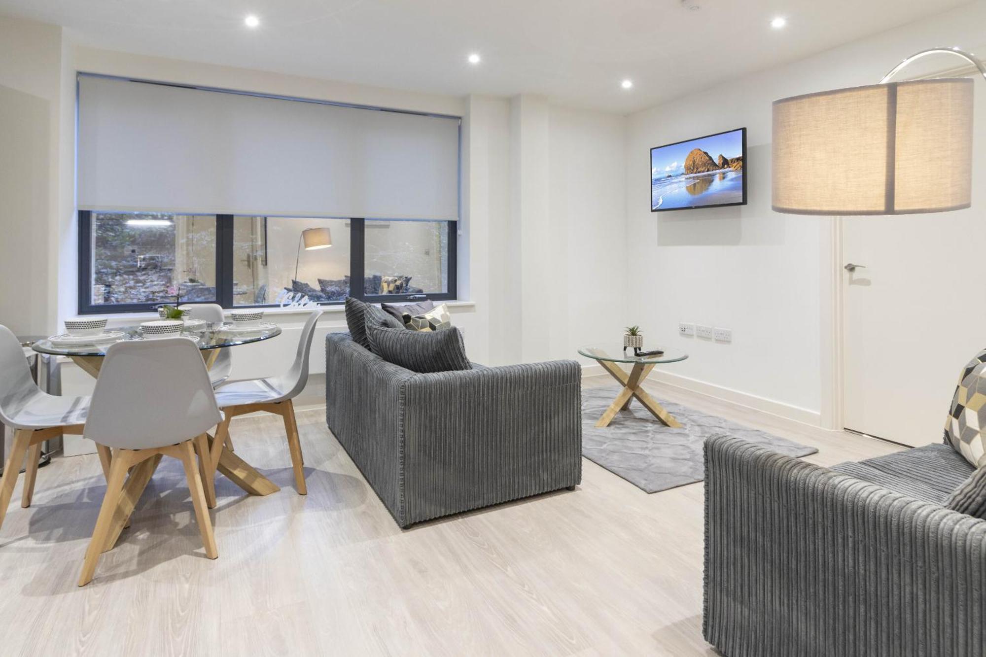 Linacre 1&2 - One And Two Bed Flat Behind The Cathedral With Free Parking And Fast Wifi Lejlighed Exeter Værelse billede